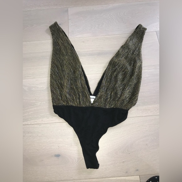 Superdown | Niko Deep V Bodysuit | XS - Picture 6 of 9
